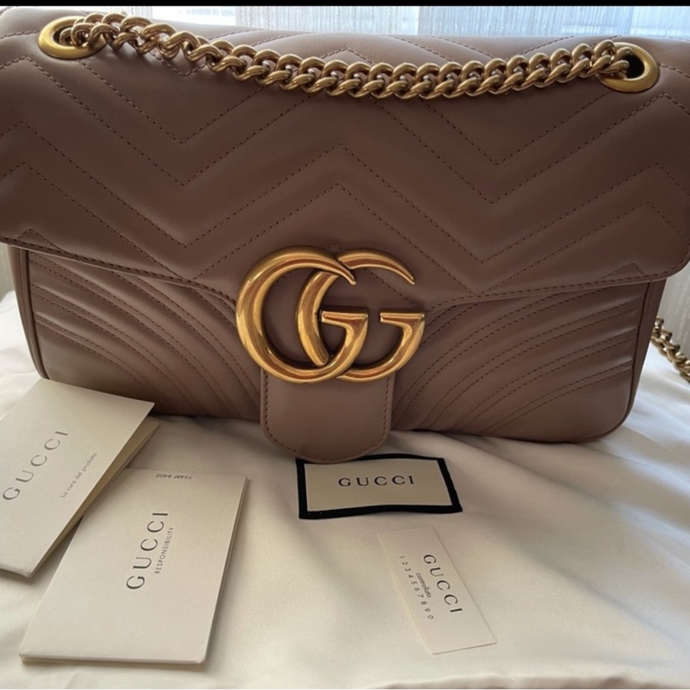 Gucci bag like new